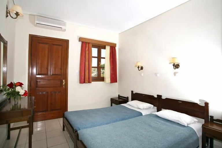 Bedroom 3, Ampavris Family Apartments, South Aegean