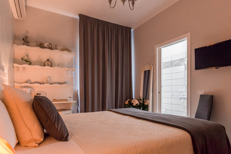 Bedroom 2, A Casa Di Titty, Rome