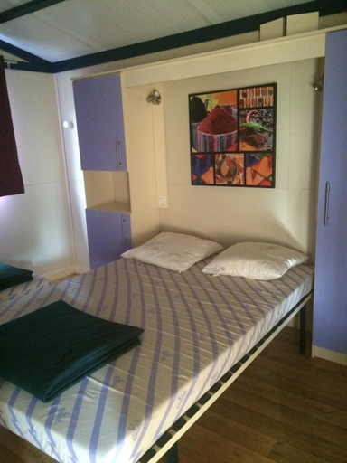 Bedroom 2, Camping les Naïades, Ardennes