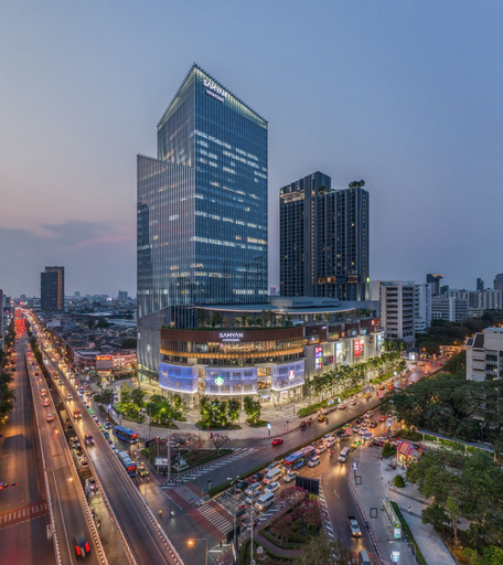Triple Y Hotel, Bang Rak