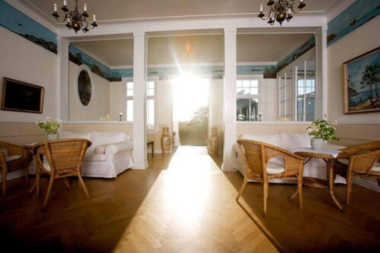 Others 5, Langesund Bad Hotell, Bamble