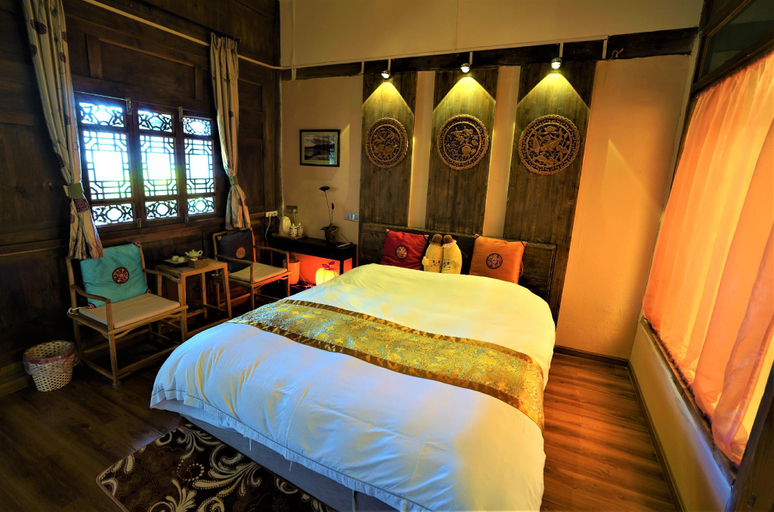 Bedroom 5, Lijiang Lvyeanjia Inn, Lijiang