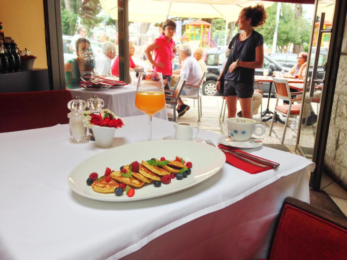 Food & Drinks 5, Villa Amfora, Dubrovnik