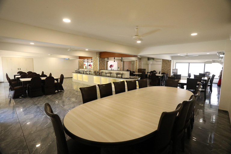 Food & Drinks 4, Chene Creek Resort, Thane