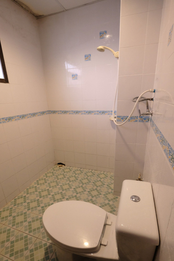 Bathroom 3, Ashram Kanabnam Resort, Mueang Krabi