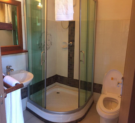 Bathroom 4, Ocean Lake Tourist Residence