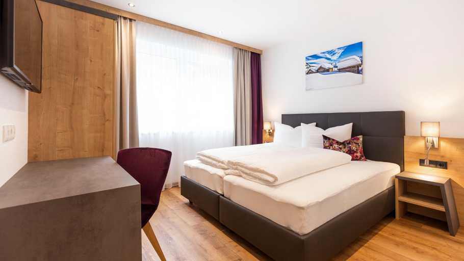 Bedroom 2, Lerch Suites, Landeck