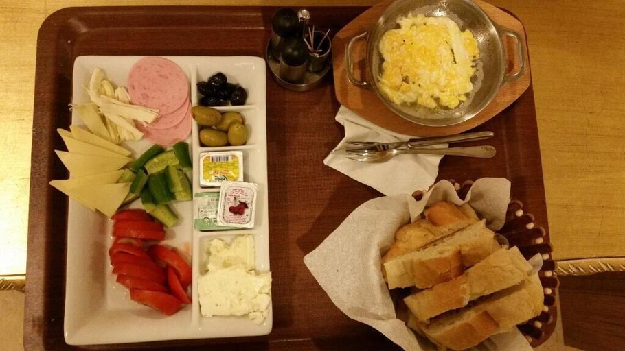 Food & Drinks 5, Hotel 1453, Fatih
