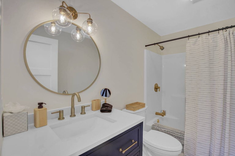 Bathroom 3, Blue Haven, Essex