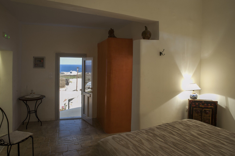Bedroom 5, Heliophos Boutique Caves, South Aegean