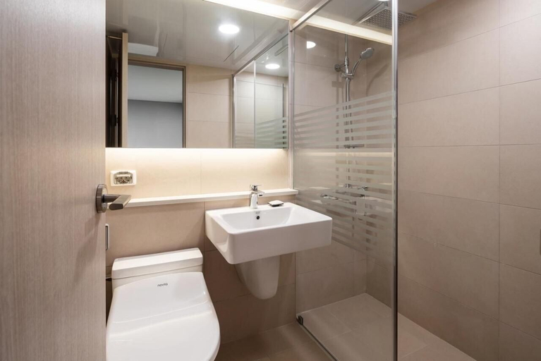 Bathroom 5, Kumho Hwasun Spa Resort, Damyang