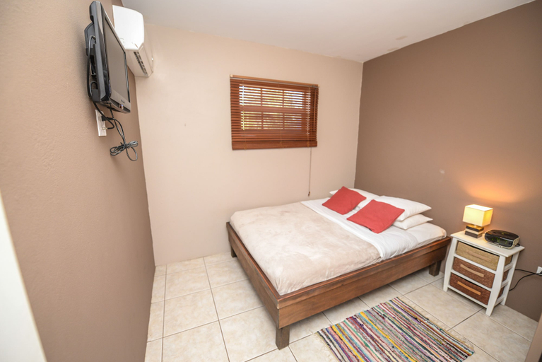 Bedroom 3, Aruba Tropic Apartments