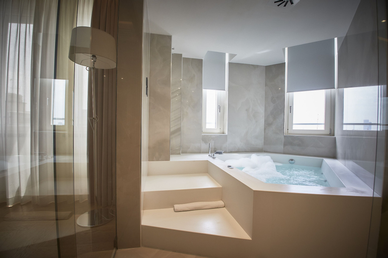 Bathroom 6