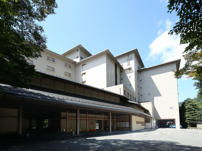 Exterior & Views 2, Nishimuraya Hotel Shogetsutei, Toyooka
