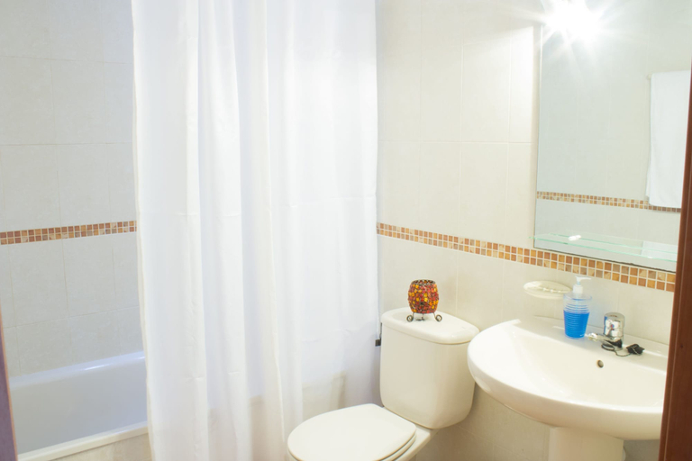 Bathroom, GBH Volcanic Beach, Las Palmas