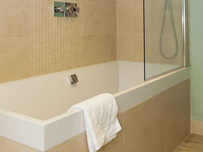 Bathroom 3, Glebe Farm B&B, Devon