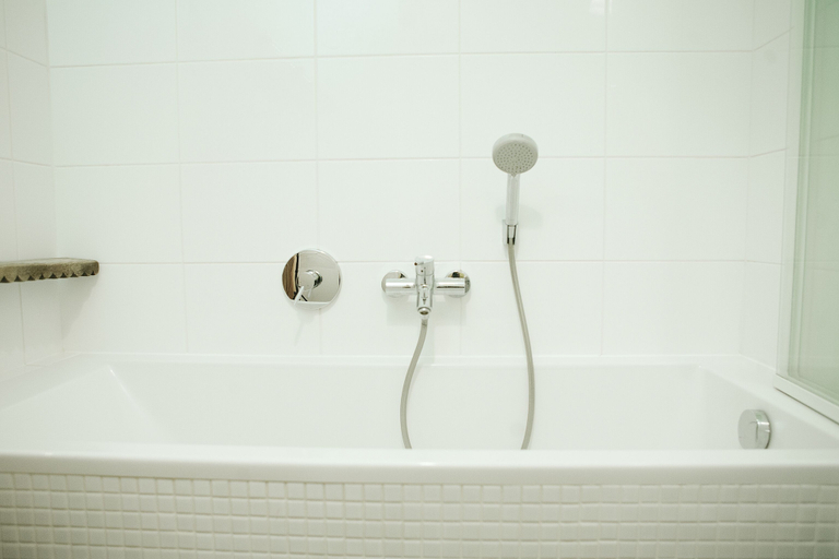 Bathroom 3, Warsaw Concierge Family Apartment, Warsaw