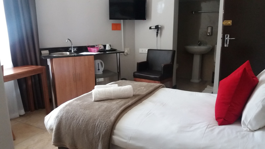 Bedroom 3, Clanwilliam Hotel by Country Hotels, West Coast