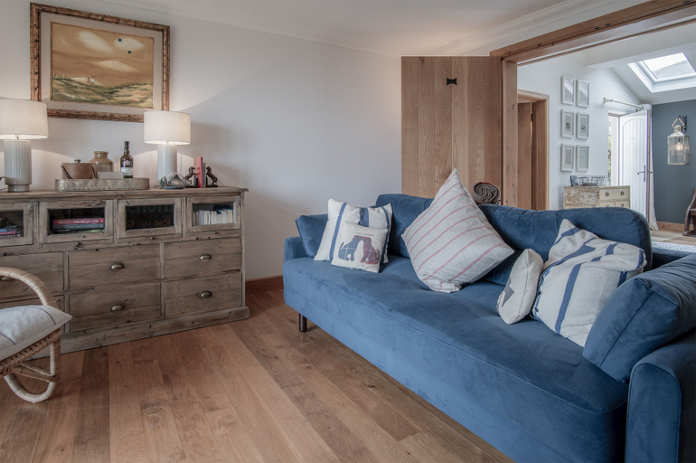 Others 4, Highfield - 3 Bed - Llanmadoc, Swansea