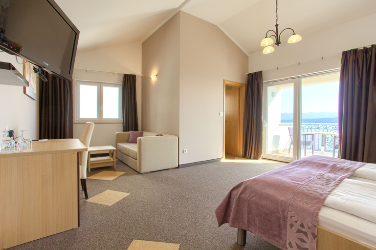 Bedroom 4, Hotel Villa Margaret, Malinska-Dubašnica