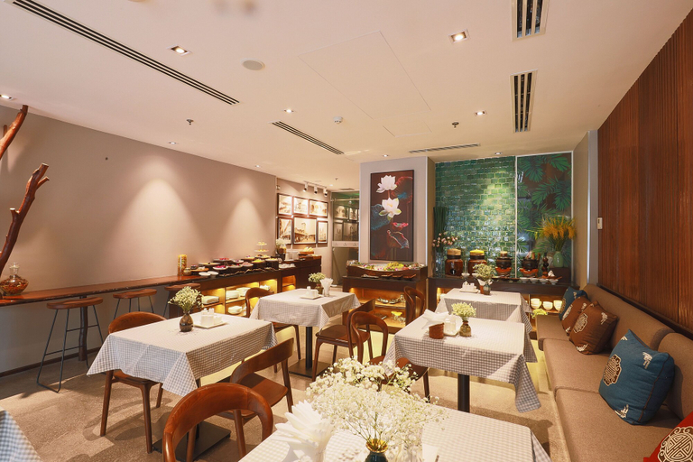 Food & Drinks 5, Cherry Boutique Hotel, District 1