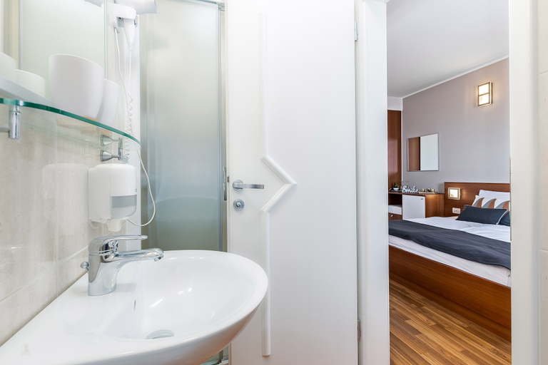 Bathroom 4, Villa Nada, Lovran