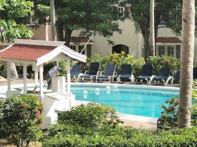 Sport & Beauty 5, Ocho Rios Boardwalk Apartment