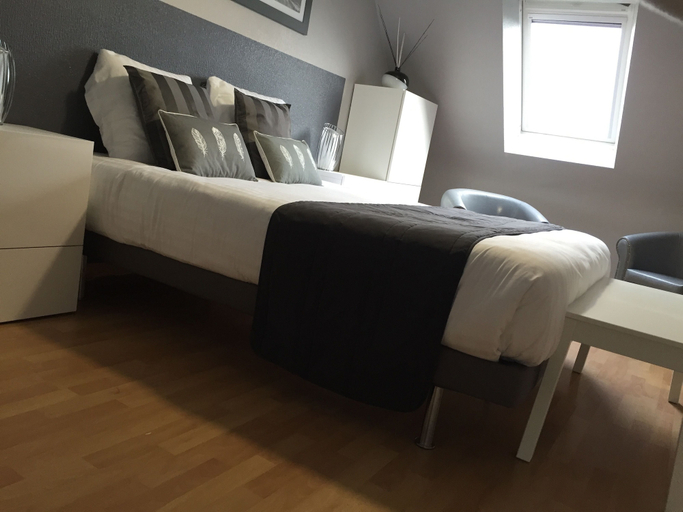 Bedroom 2, Chambres d'Hotes Penker, Côtes-d'Armor
