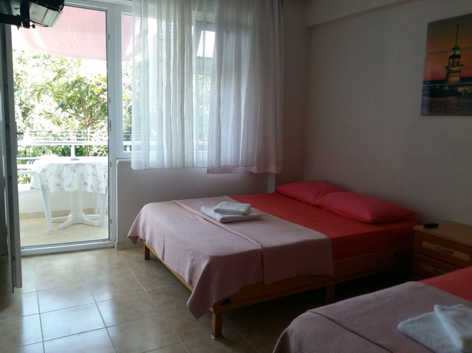 Bedroom 3, Kumbağ Green Garden Pansiyon, Merkez