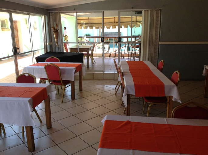 Food & Drinks 5, Rite Inn, Livingstone