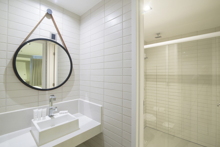 Bathroom 4, Infinity at the Sea by Welkom, João Pessoa