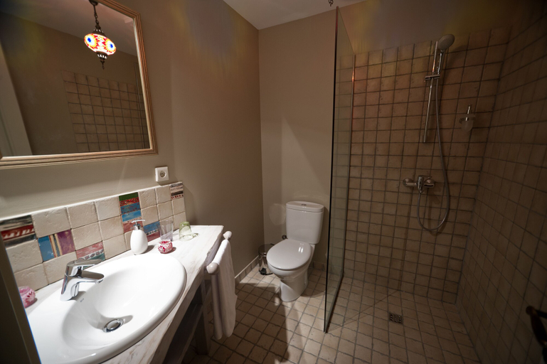 Bathroom 5, No12 Boutique Hotel, Tbilisi