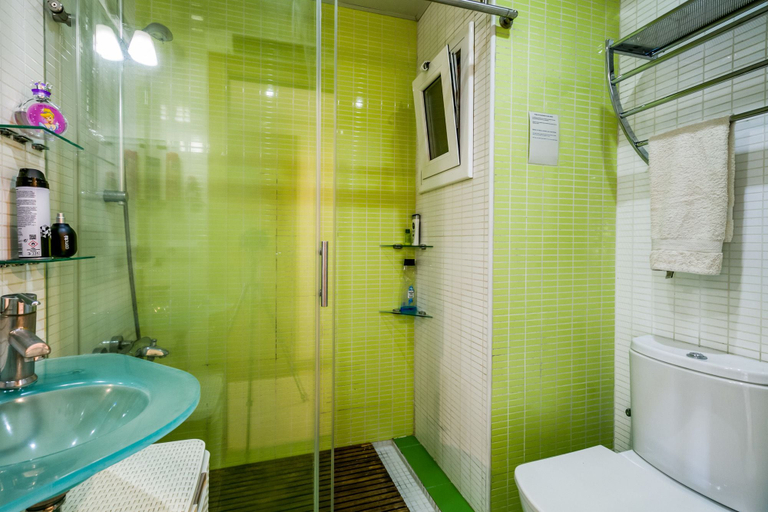 Bathroom 3, Apartament Vistamar, Barcelona