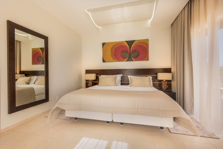 Bedroom 5, Caneiros Luxury House & Suites, Lagoa