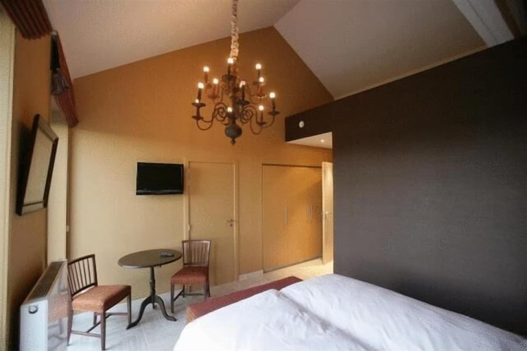 Bedroom 4, Hotel-Restaurant 'T Bed & De Tafel, West-Vlaanderen