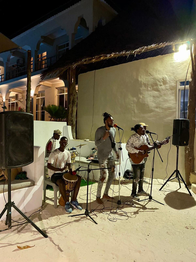 Food & Drinks 5, Paje Beach Apartments & Hotel, Kusini