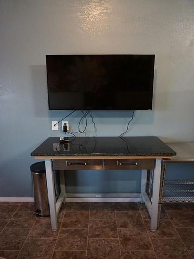 Public Area 2, Riverfront Studio Suites, Blue Earth