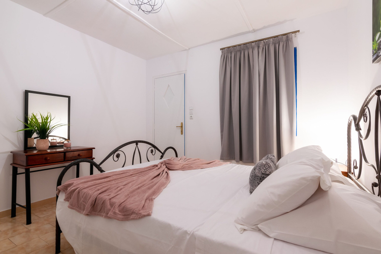 Bedroom 2, Zante Riva Studios, Ionian Islands