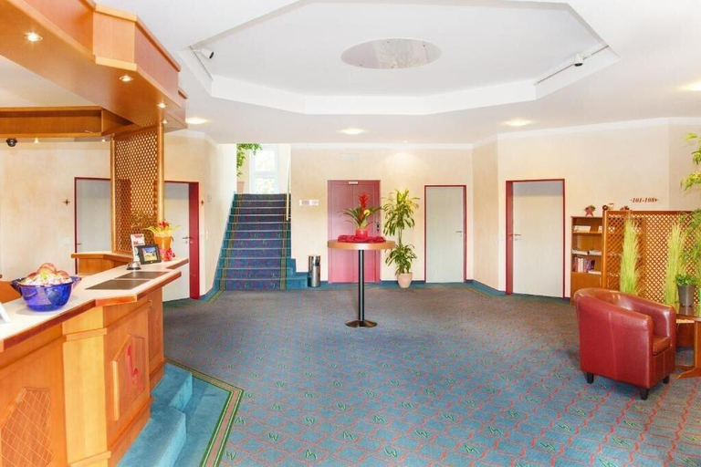 Public Area 2, Montana Hotel Kassel-Süd, Schwalm-Eder-Kreis