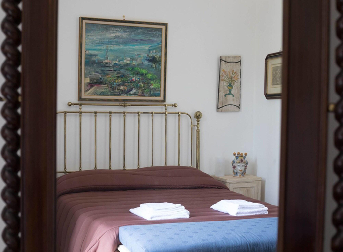 Bedroom 4, Cannatella's Mansion, Palermo