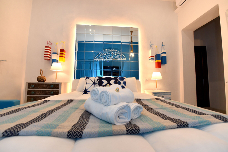 Bedroom 2, The Lodge