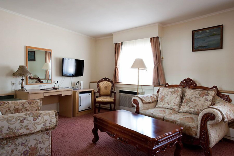 Others 5, Acfes-Seiyo Hotel, Vladivostok gorsovet