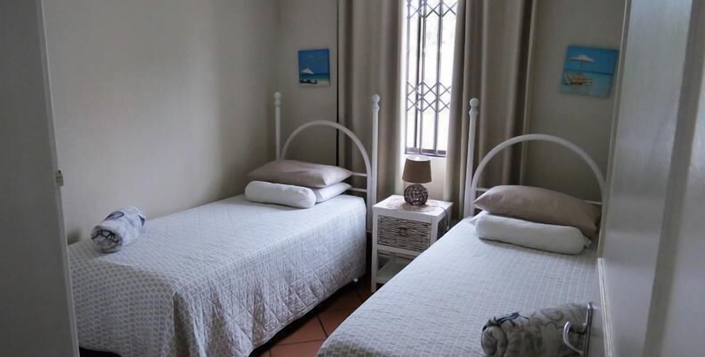 Bedroom 3, Beau Vista no.4, Ugu