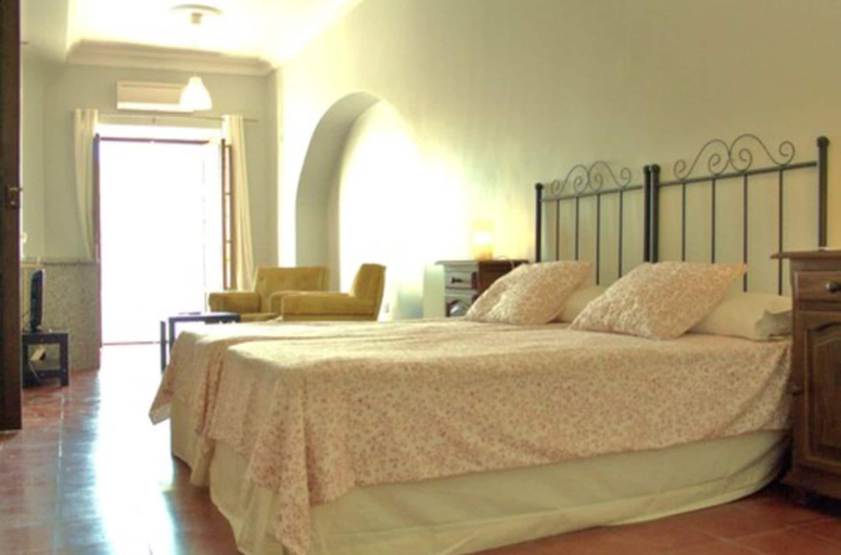 Bedroom 3, Hotel La Ciudad, Málaga