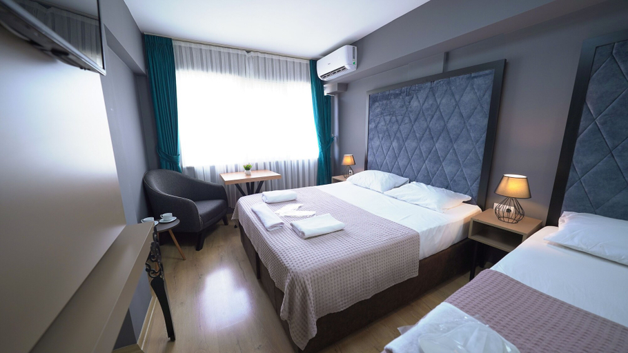 Bedroom 3, Luka Suit, Bakırköy
