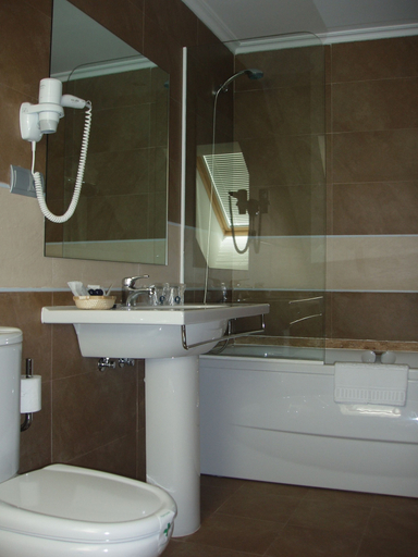 Bathroom 4, Hotel 44, Asturias