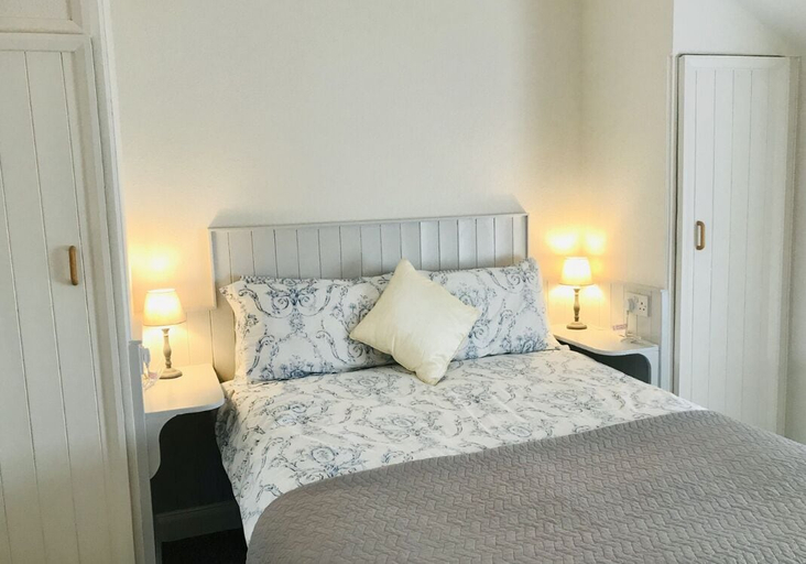 Bedroom 2, Arden House, West Sussex