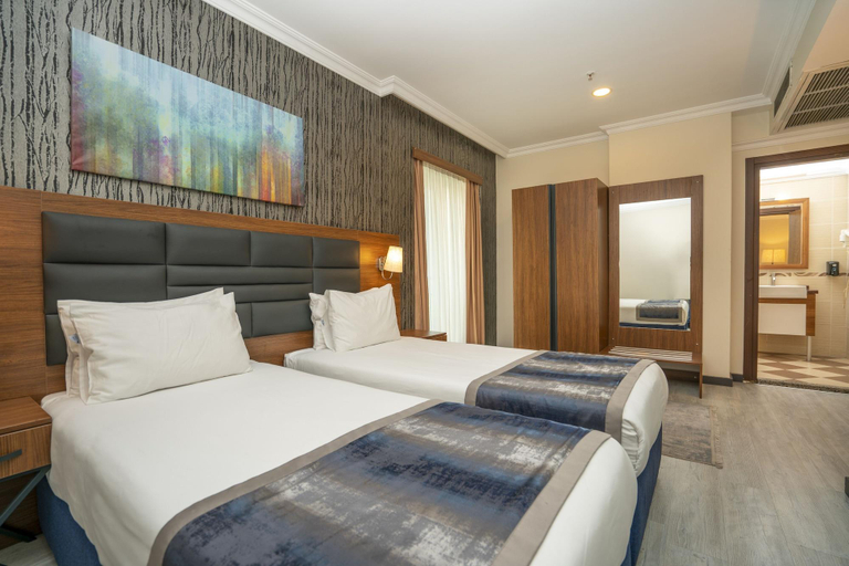 Bedroom 4, The Bostanci Hotel, Maltepe