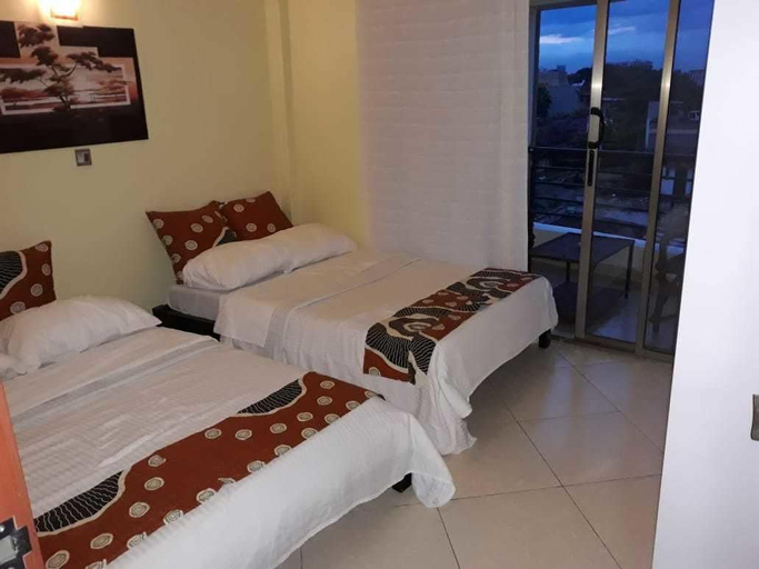 Bedroom 3, Savannah Sunset, Starehe