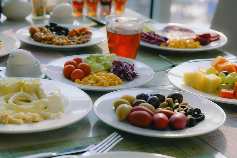 Food & Drinks 3, Nour Al Thuria Hotel, Makkah